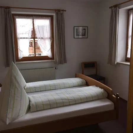 Lägenhet Haus Rotspitze *